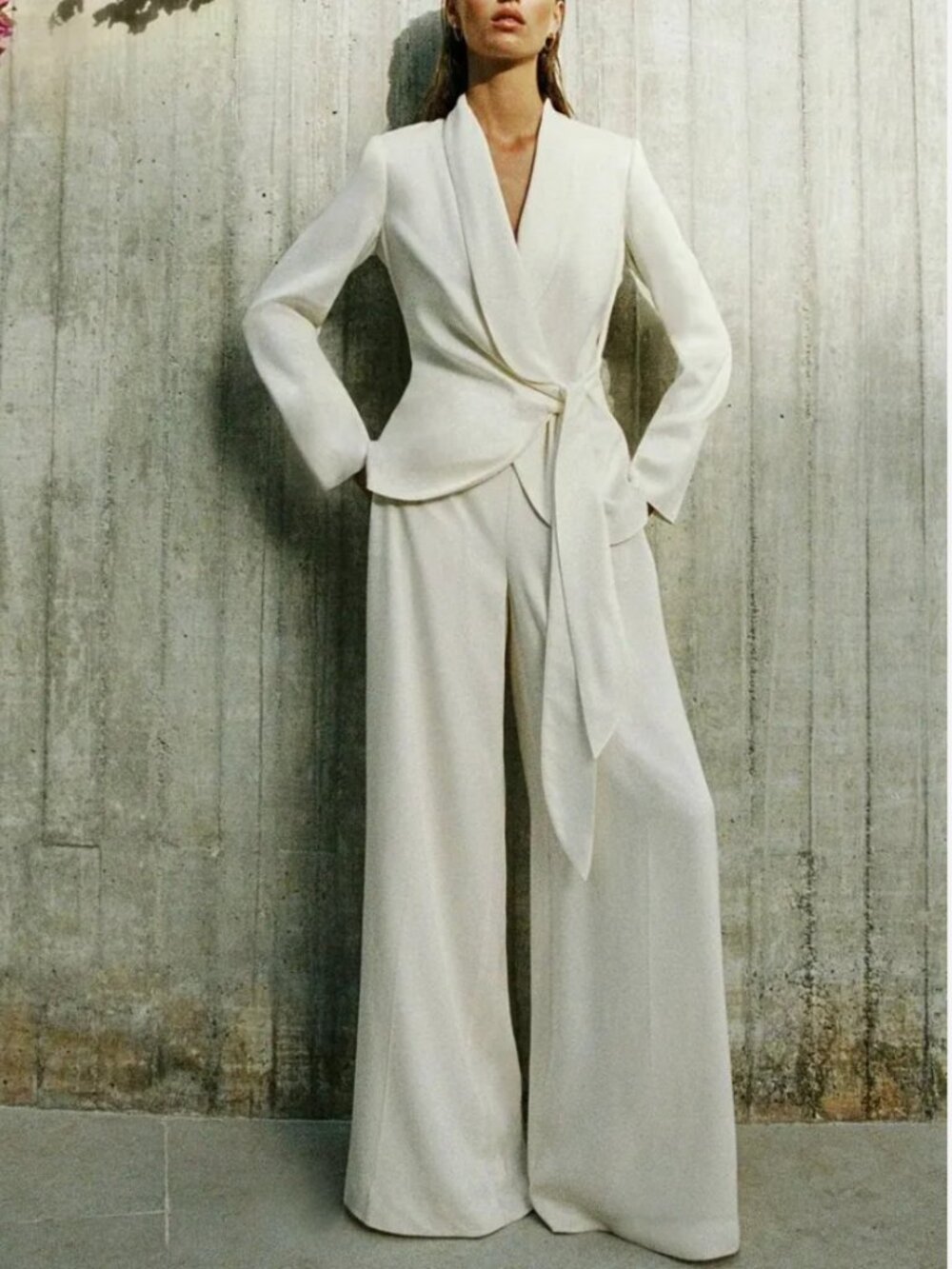 REISS Clover Wide-Leg Suit Trousers White Quiet Lux Minimalist - Picture 2 of 9